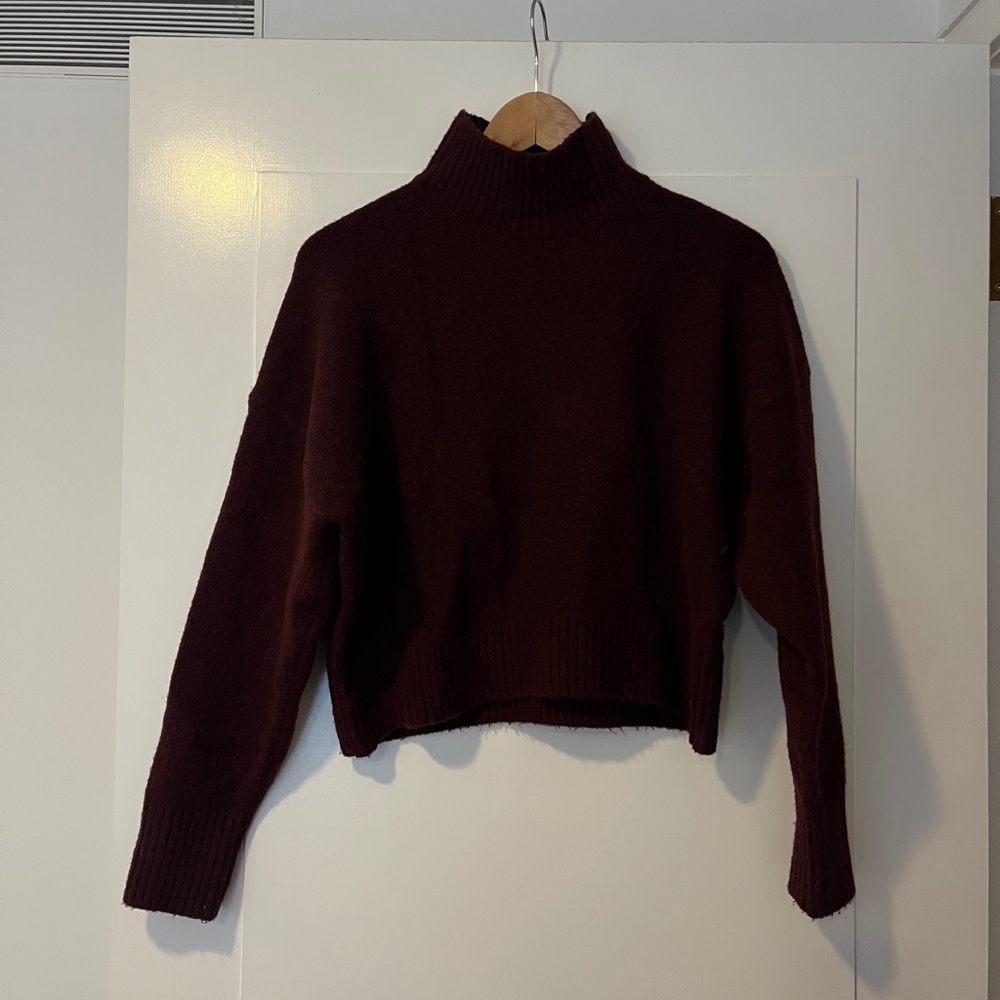 Zara Women's Turtleneck Cropped Sweater - Deep Wine